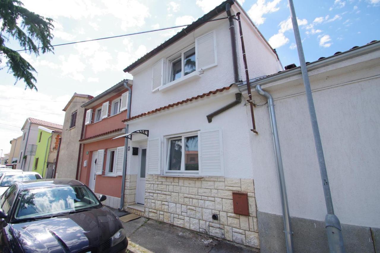 Holiday Apartment Dominik Пула Екстер'єр фото